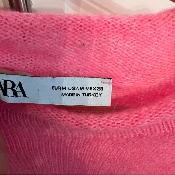 ✨Like New!✨ Hot pink Zara Sweater, size M - Picture 3 of 4